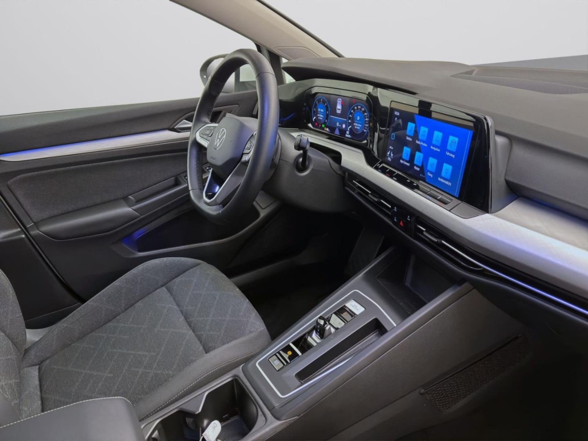 Volkswagen Golf Variant Life