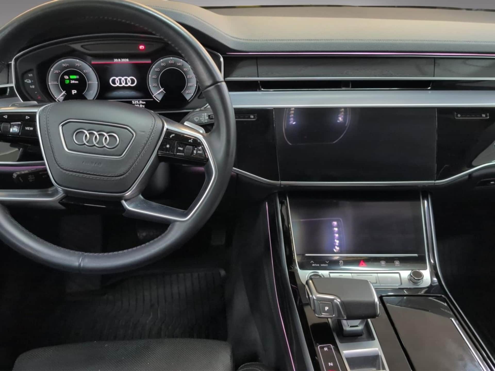 Audi A8 TFSI e
