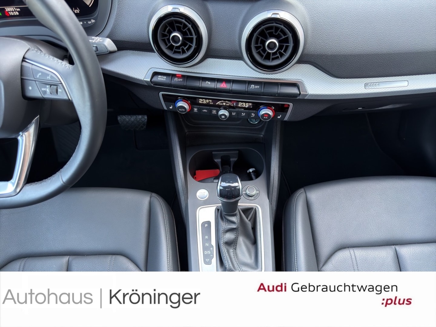Bild über Audi Q2 advanced 35 TFSI 110(150) kW(PS) S tronic - für weitere Informationen kontaktieren Sie den Audi Partner
