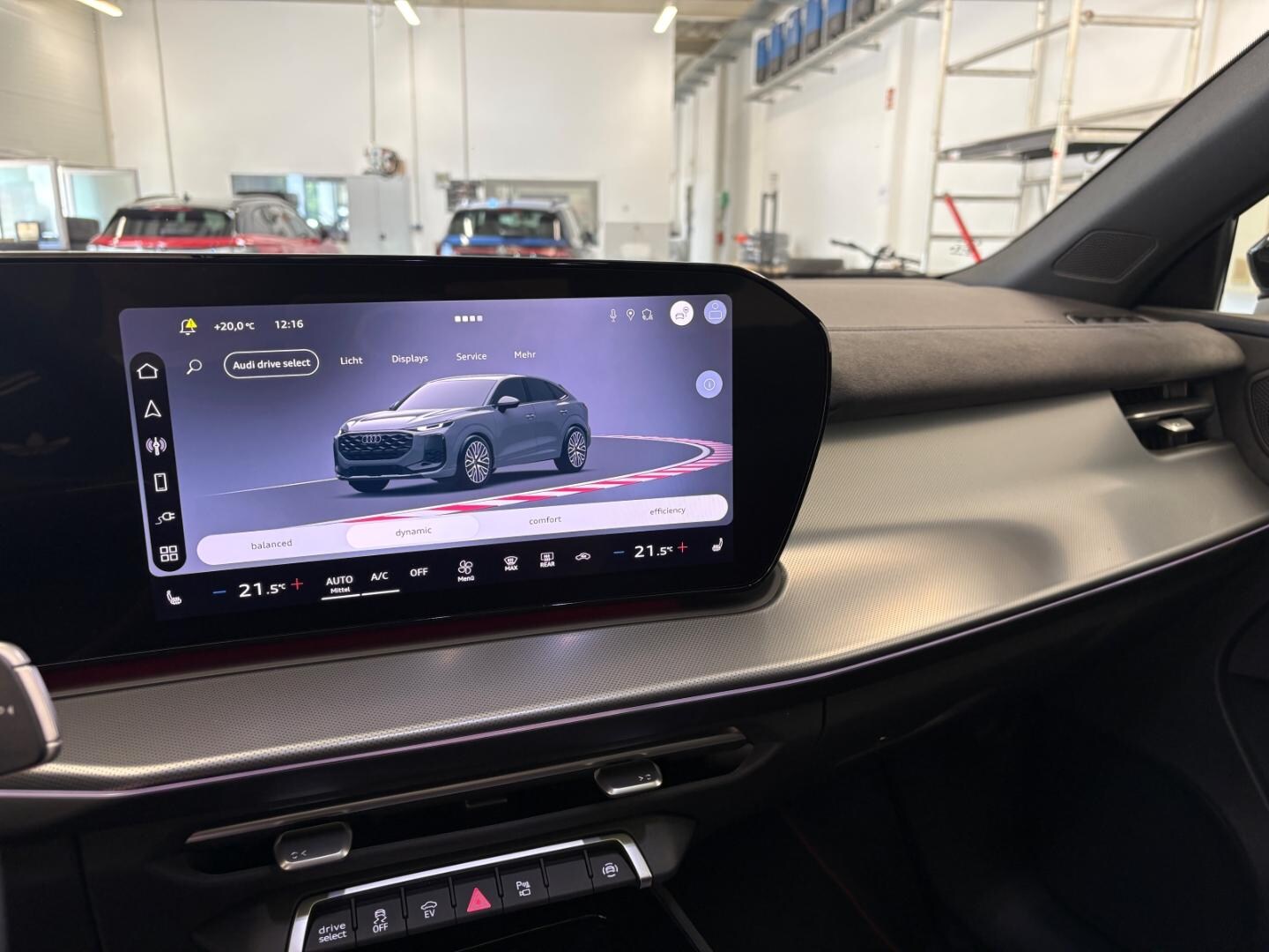 Bild über Audi Q3 Sportback e-hybrid e-hybrid 200 kW S tronic - für weitere Informationen kontaktieren Sie den Audi Partner