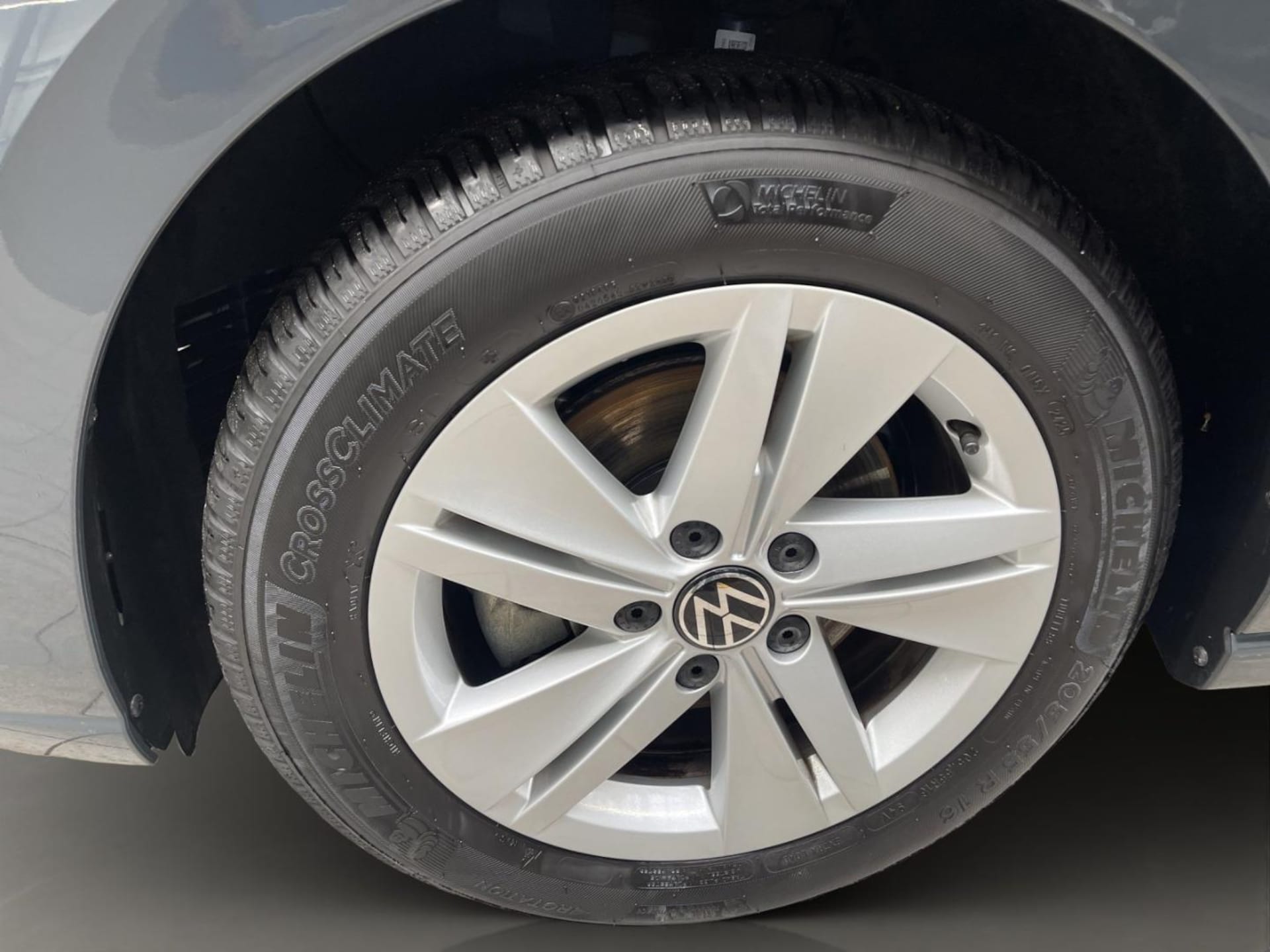 Volkswagen Golf Variant Life
