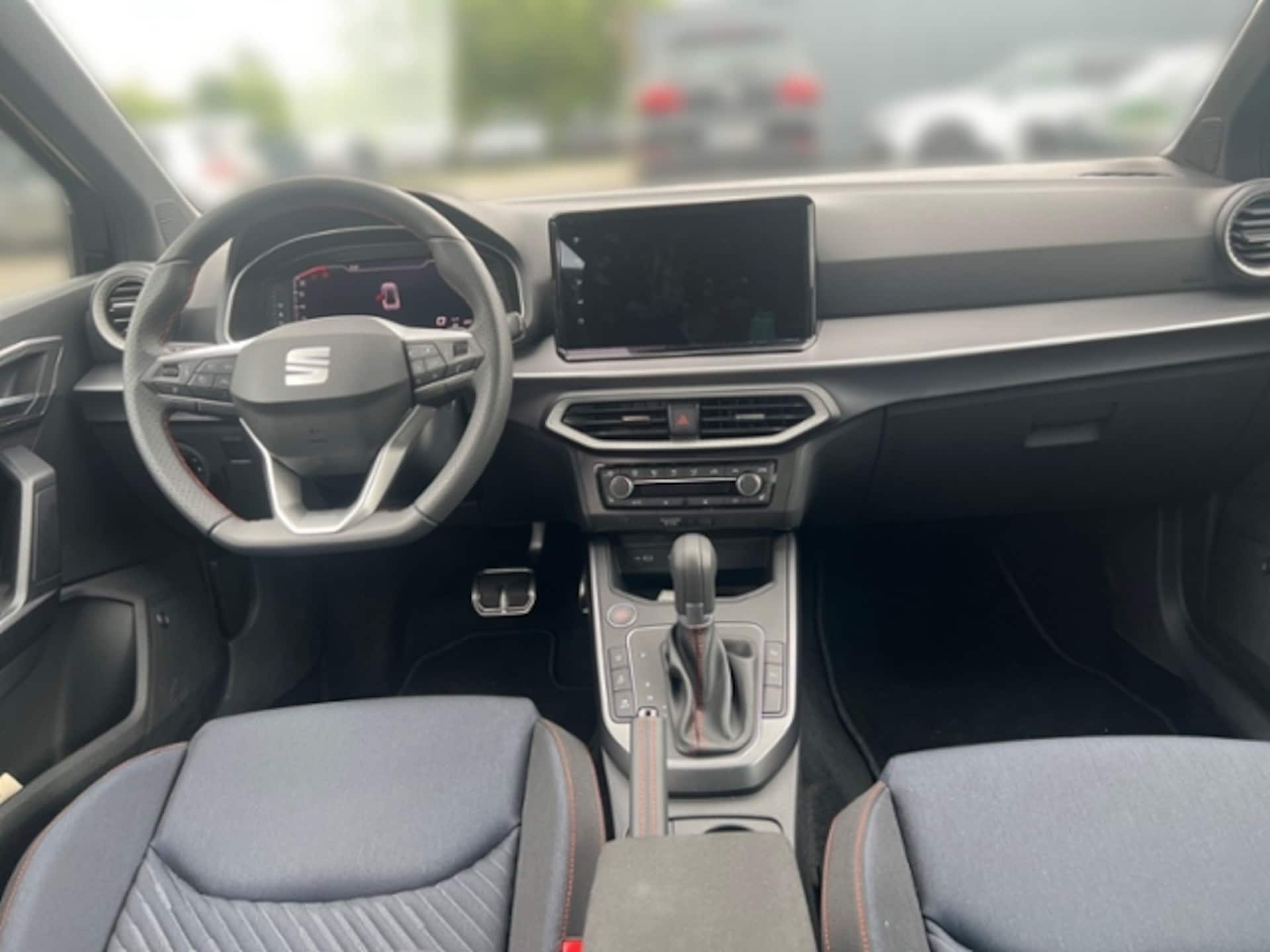 SEAT Arona FR