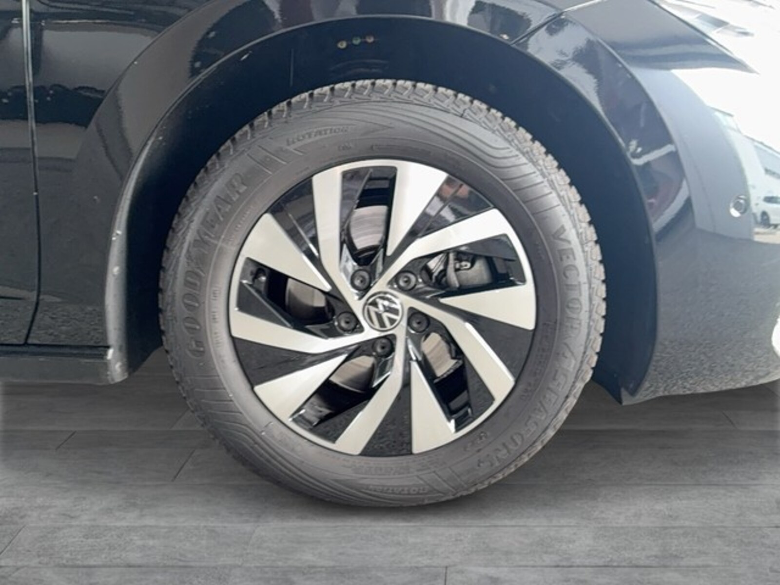 Volkswagen Passat – Bild 6