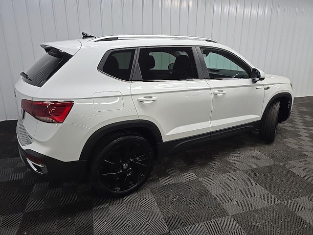 2024 Volkswagen Taos