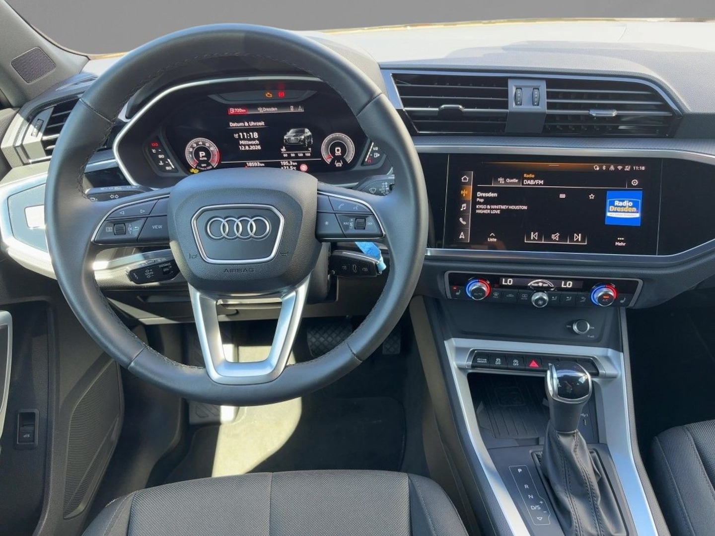 Bild über Audi Q3 Sportback 35 TFSI S tronic - für weitere Informationen kontaktieren Sie den Audi Partner