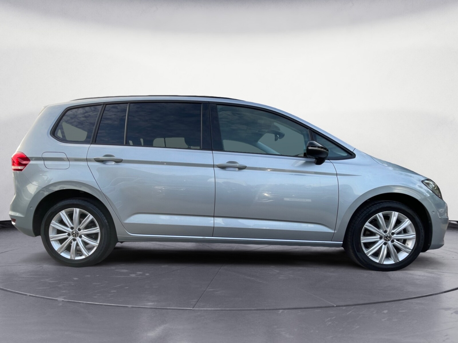 Volkswagen Touran – Bild 7