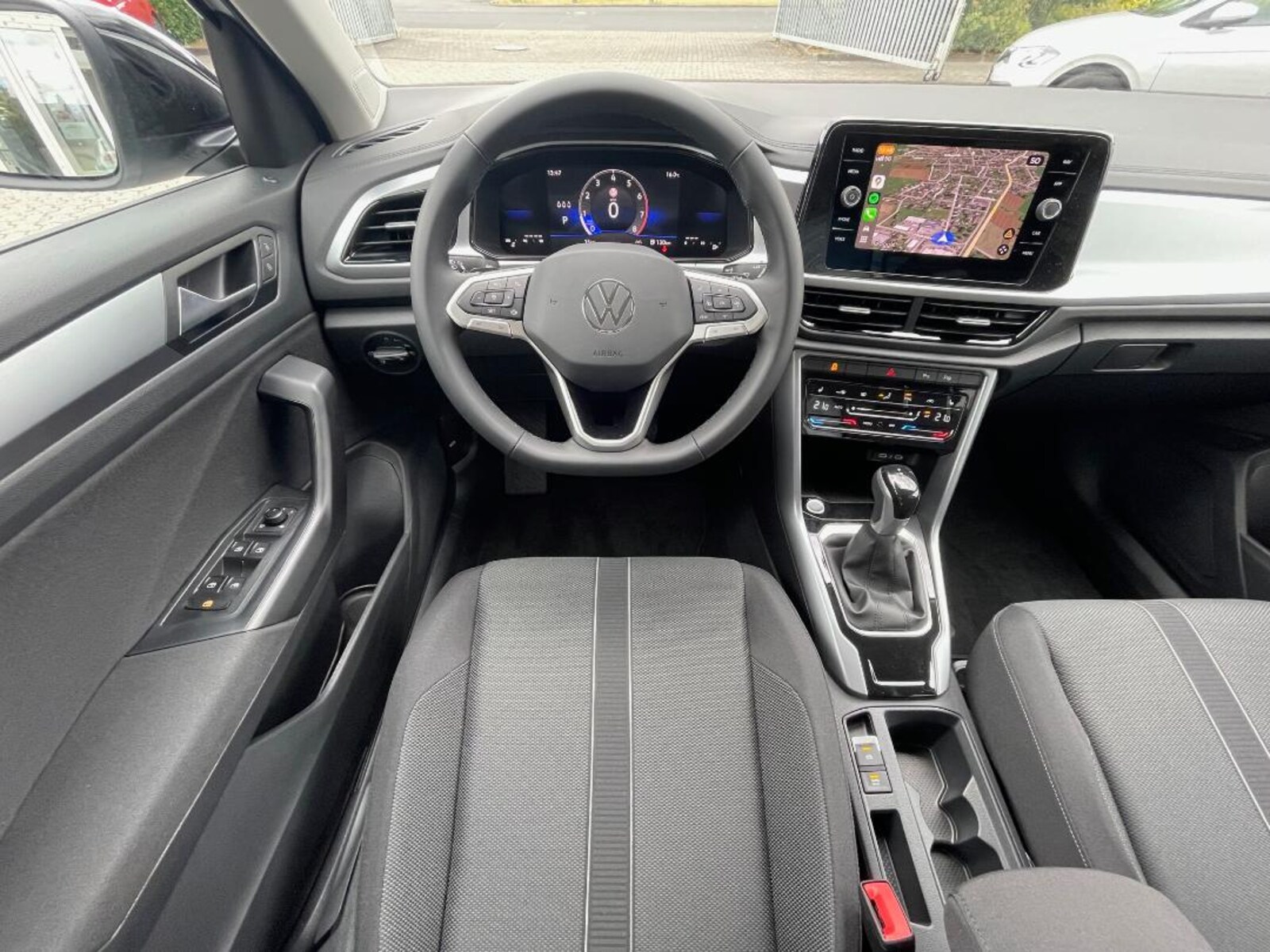 Volkswagen T-Roc – Bild 8