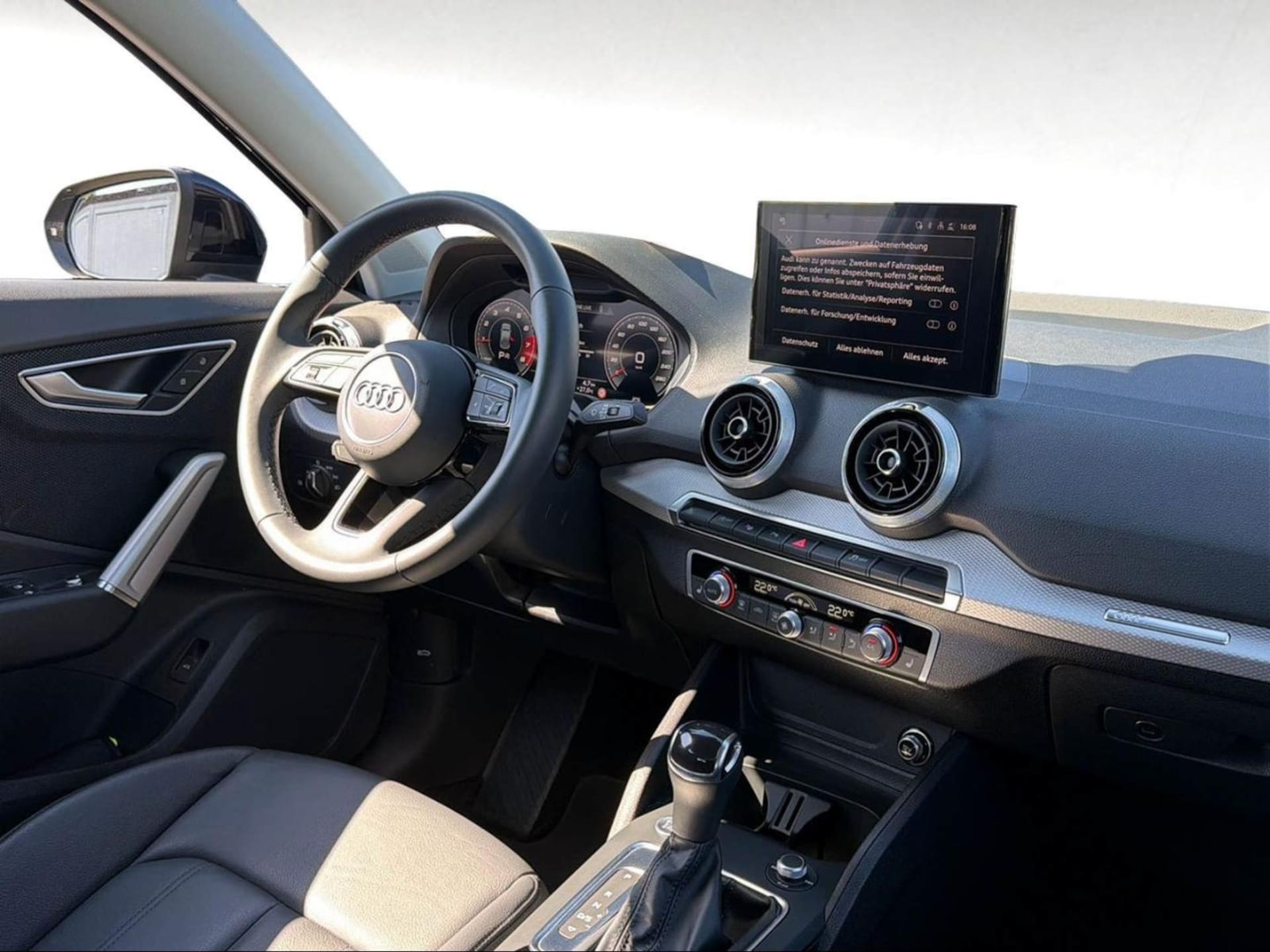 Audi Q2 S line