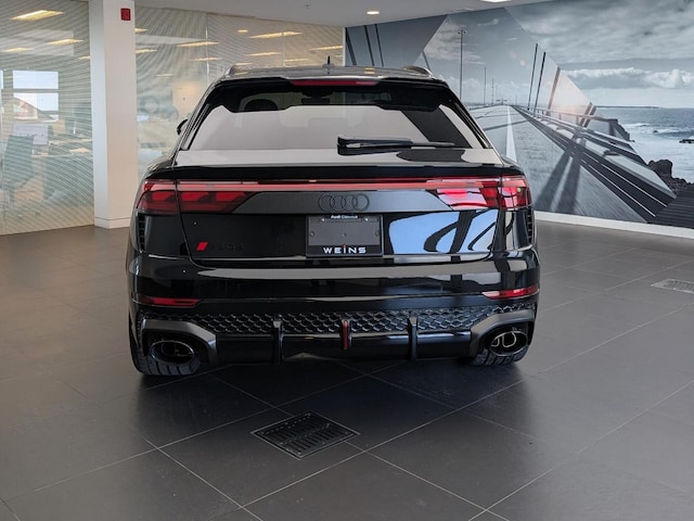 2026 Audi RS Q8 SUV performance