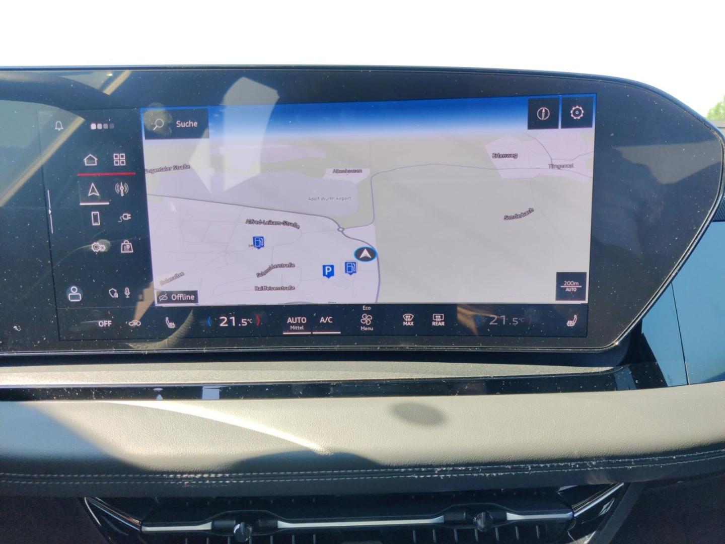 Image about Audi Q6 SUV e-tron e-tron quattro