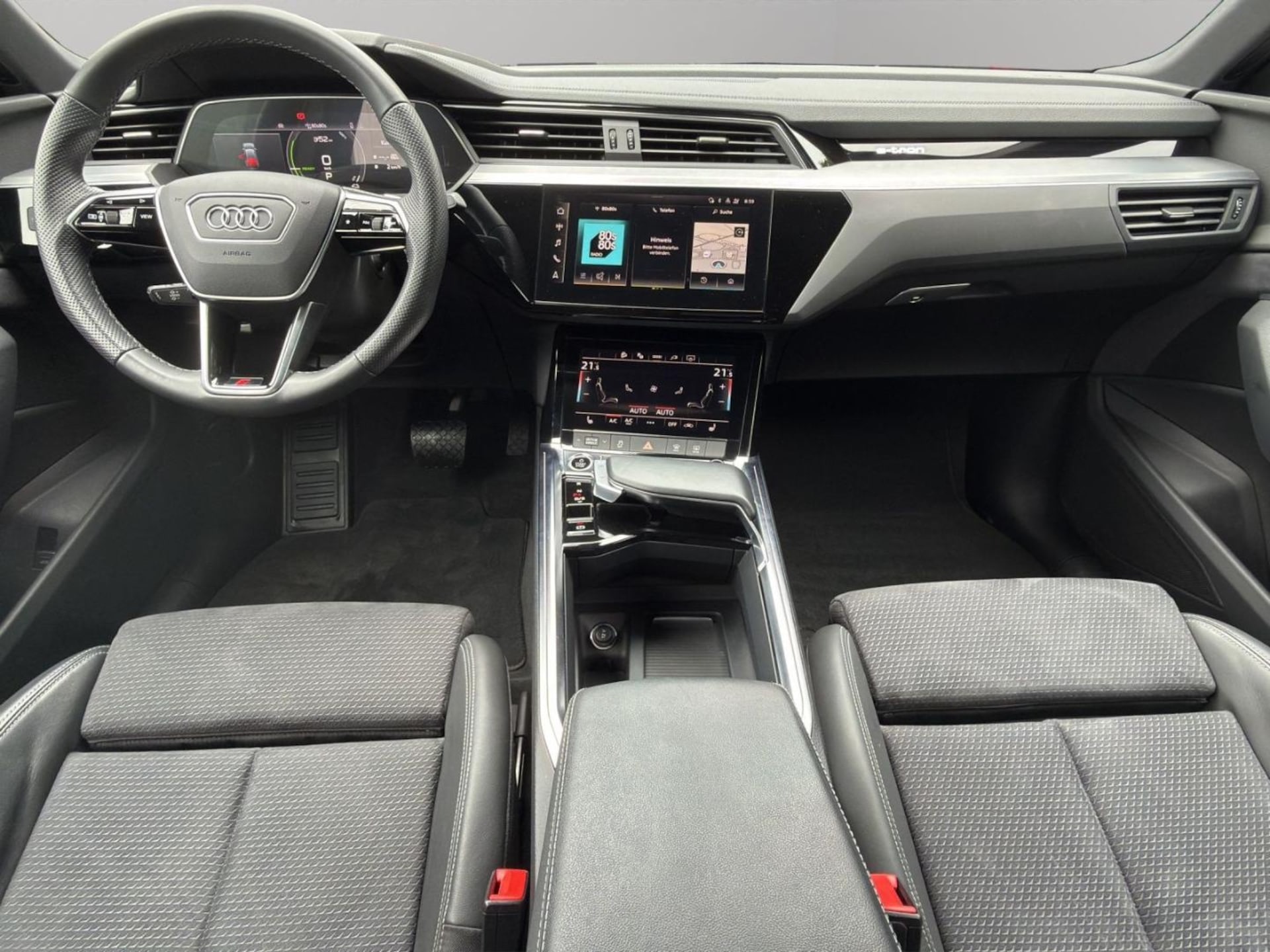 Audi e-tron Sportback S line