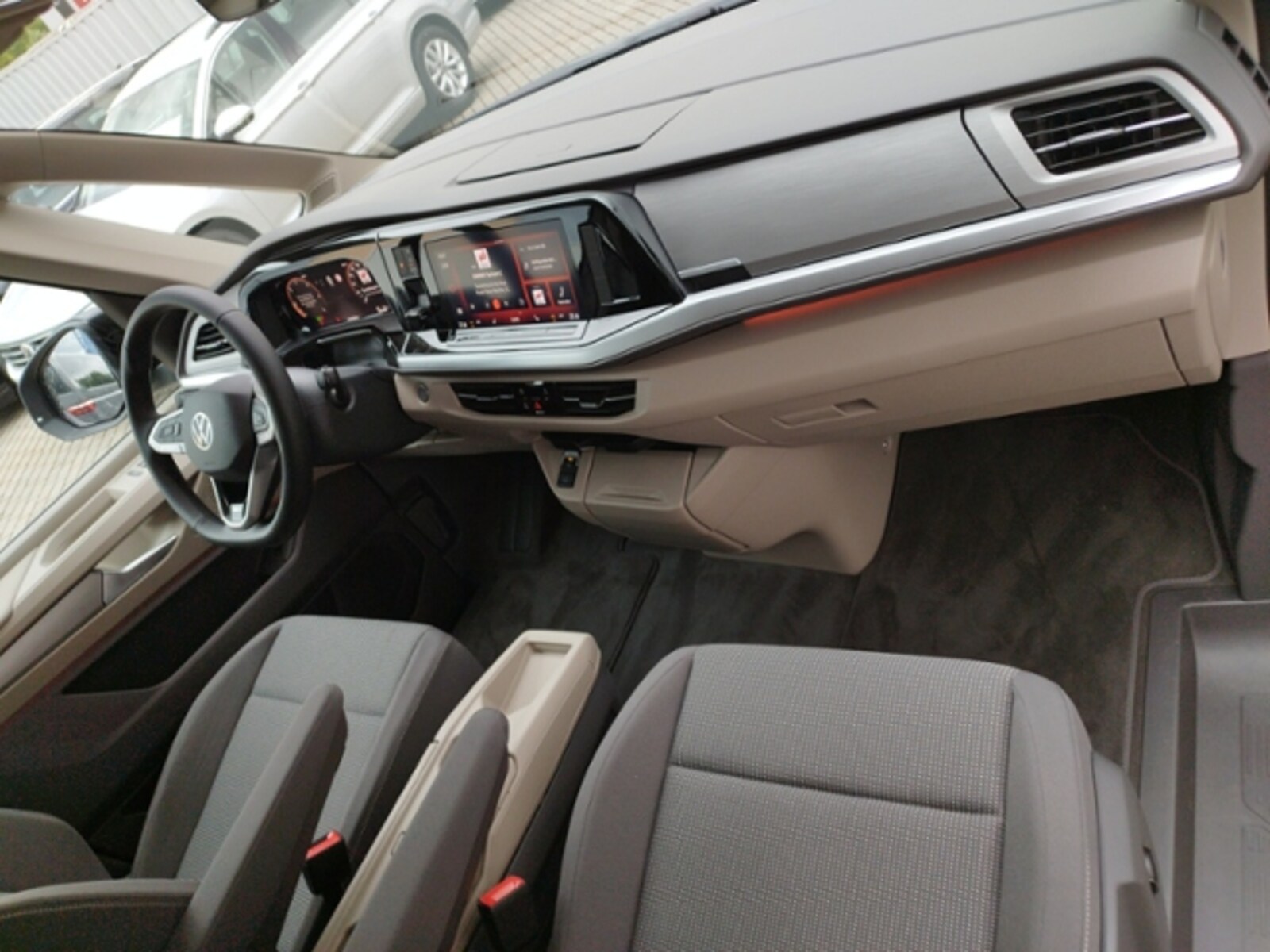Volkswagen Multivan Langversion – Bild 18