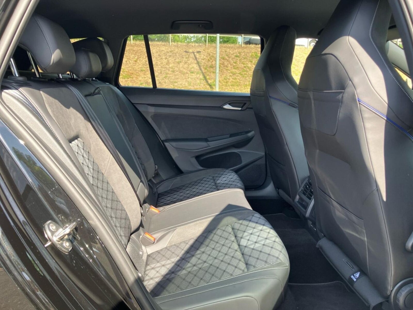 Volkswagen Golf Variant – Bild 16