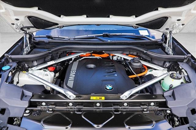 2026 BMW X5 50e - Photo 26