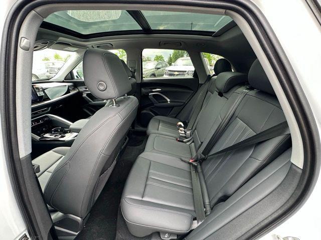 2026 Audi Q5 Premium - Photo 19