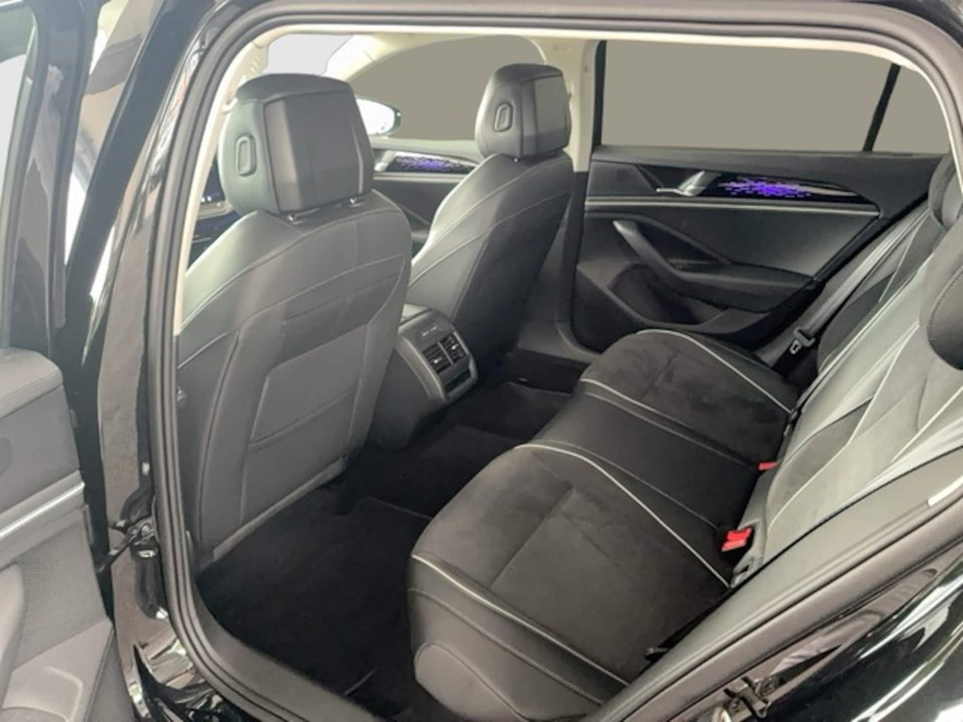 Volkswagen Passat Business