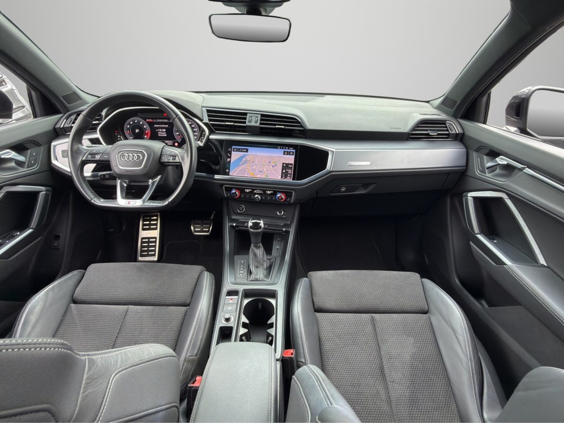 Audi Q3 SUV S line