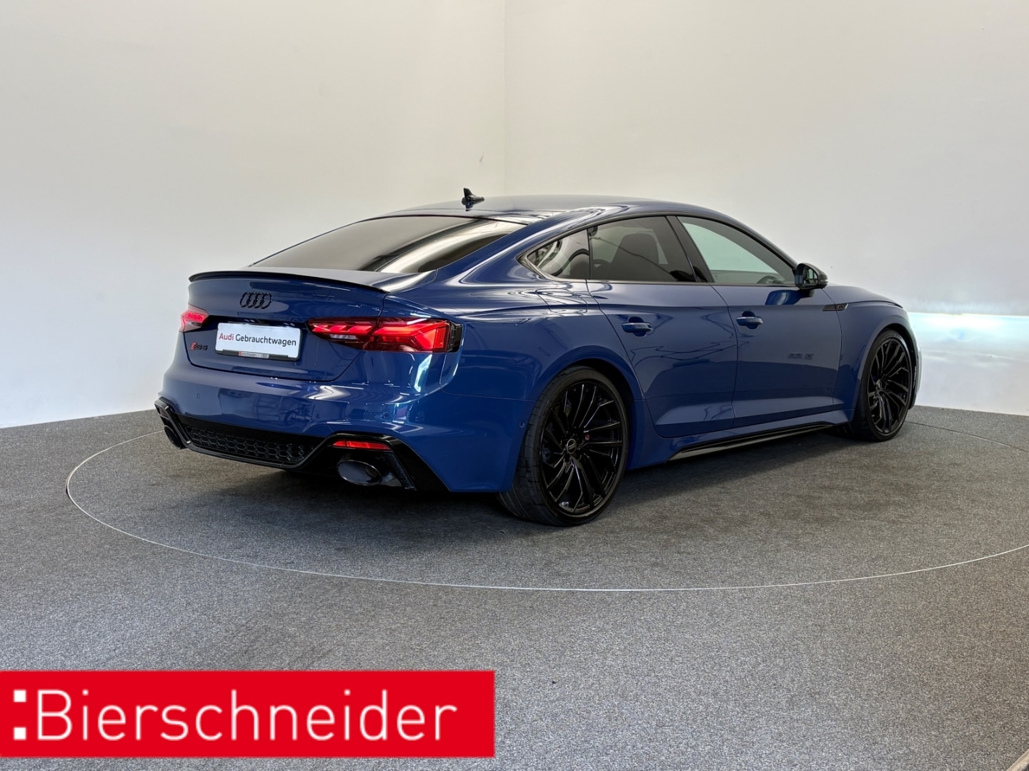 Bild über Audi RS 5 Sportback TFSI quattro tiptronic - für weitere Informationen kontaktieren Sie den Audi Partner
