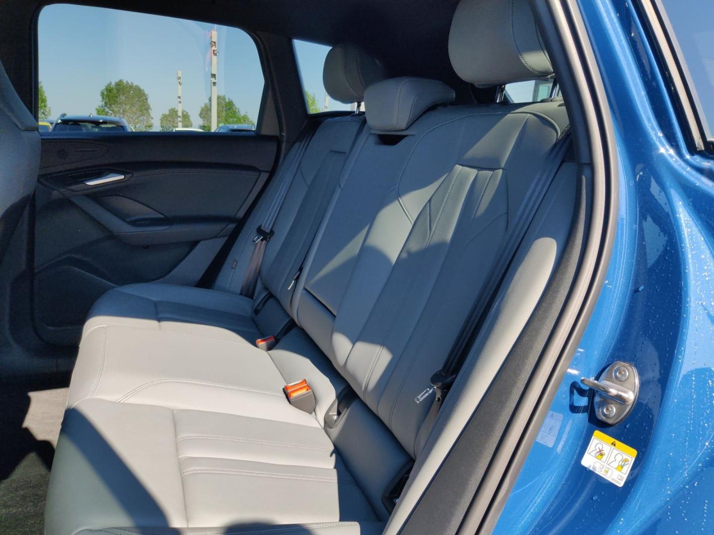Image about Audi Q6 SUV e-tron e-tron quattro