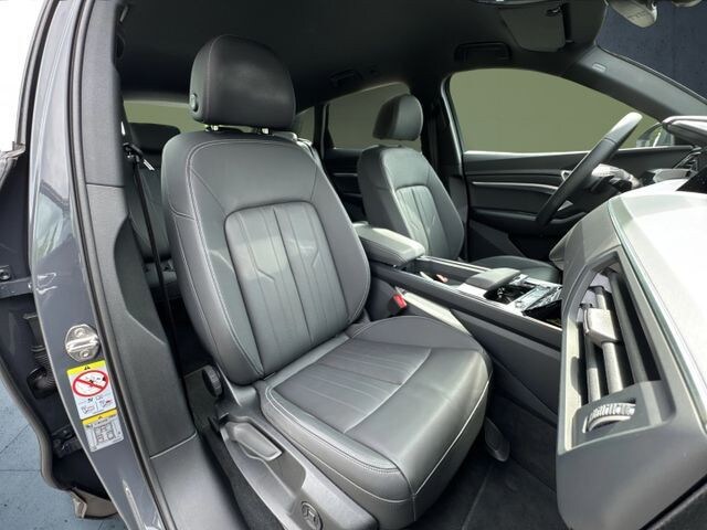 Image about Audi Q8 e-tron advanced 55 e-tron quattro