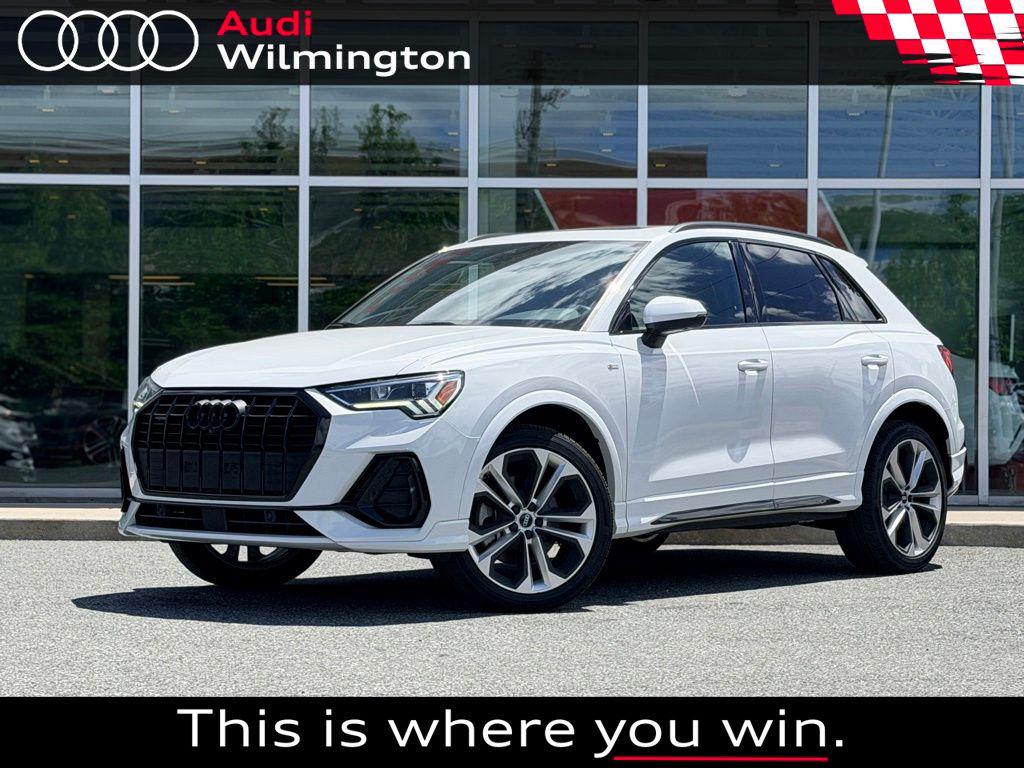 2022 Audi Q3 45 TFSI S Line Premium Plus quattro's photo
