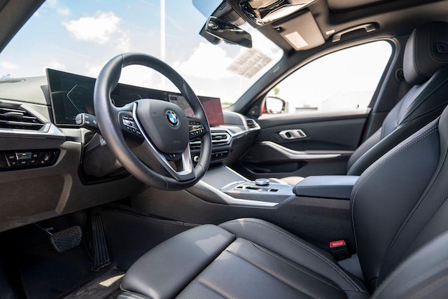 2023 BMW 330i