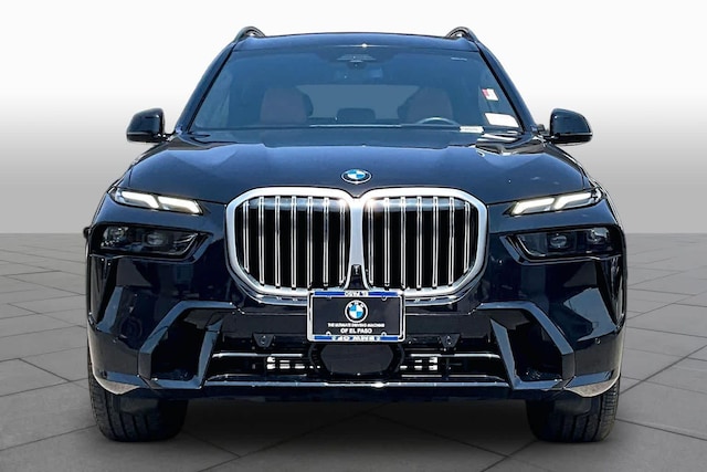 2026 BMW X7
