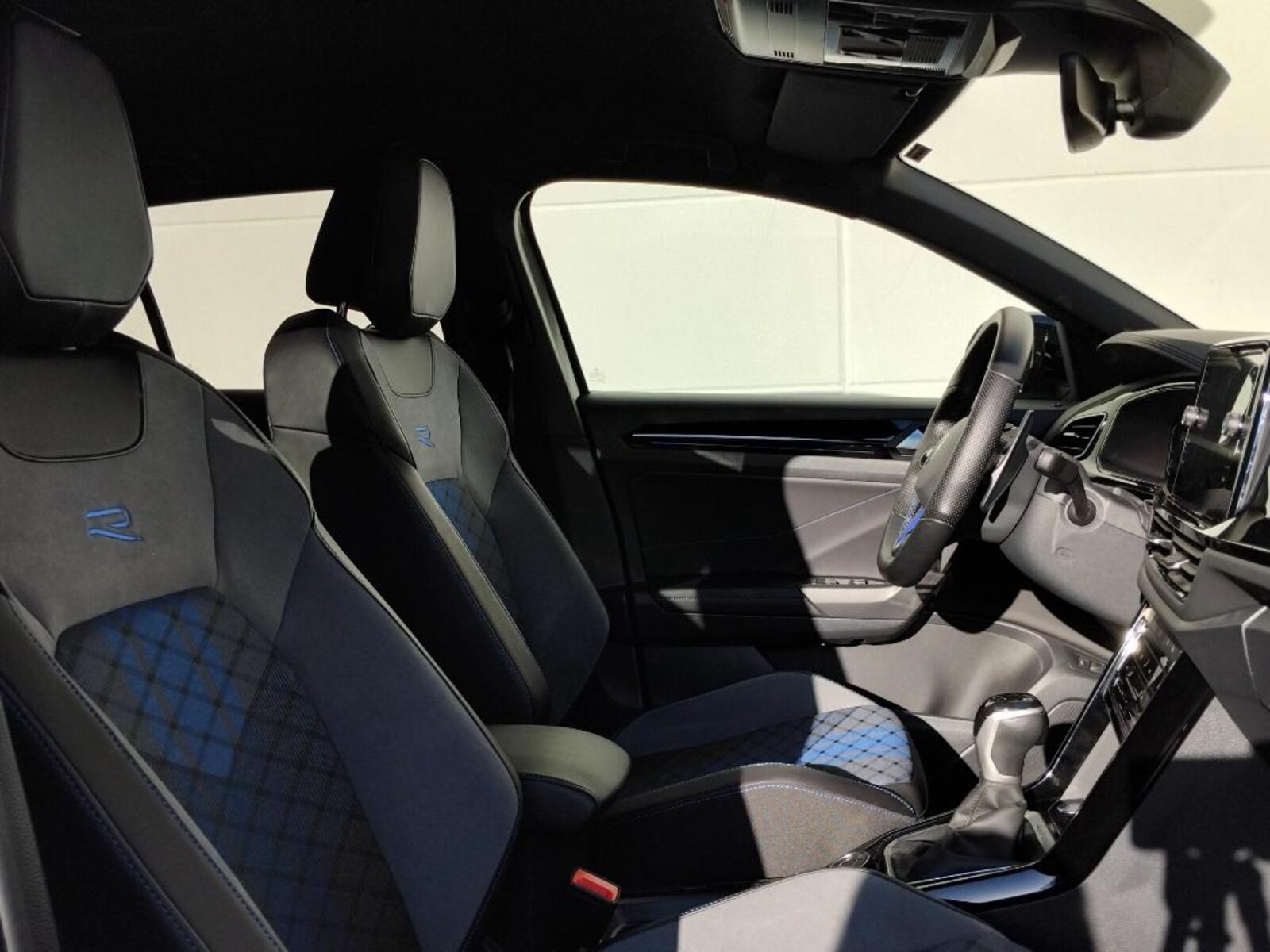 Volkswagen T-Roc – Bild 10