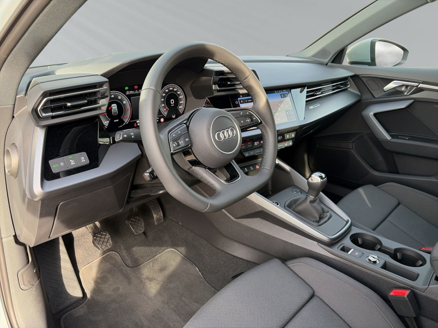 Bild über Audi A3 Sportback 30 TFSI Schaltgetriebe - für weitere Informationen kontaktieren Sie den Audi Partner