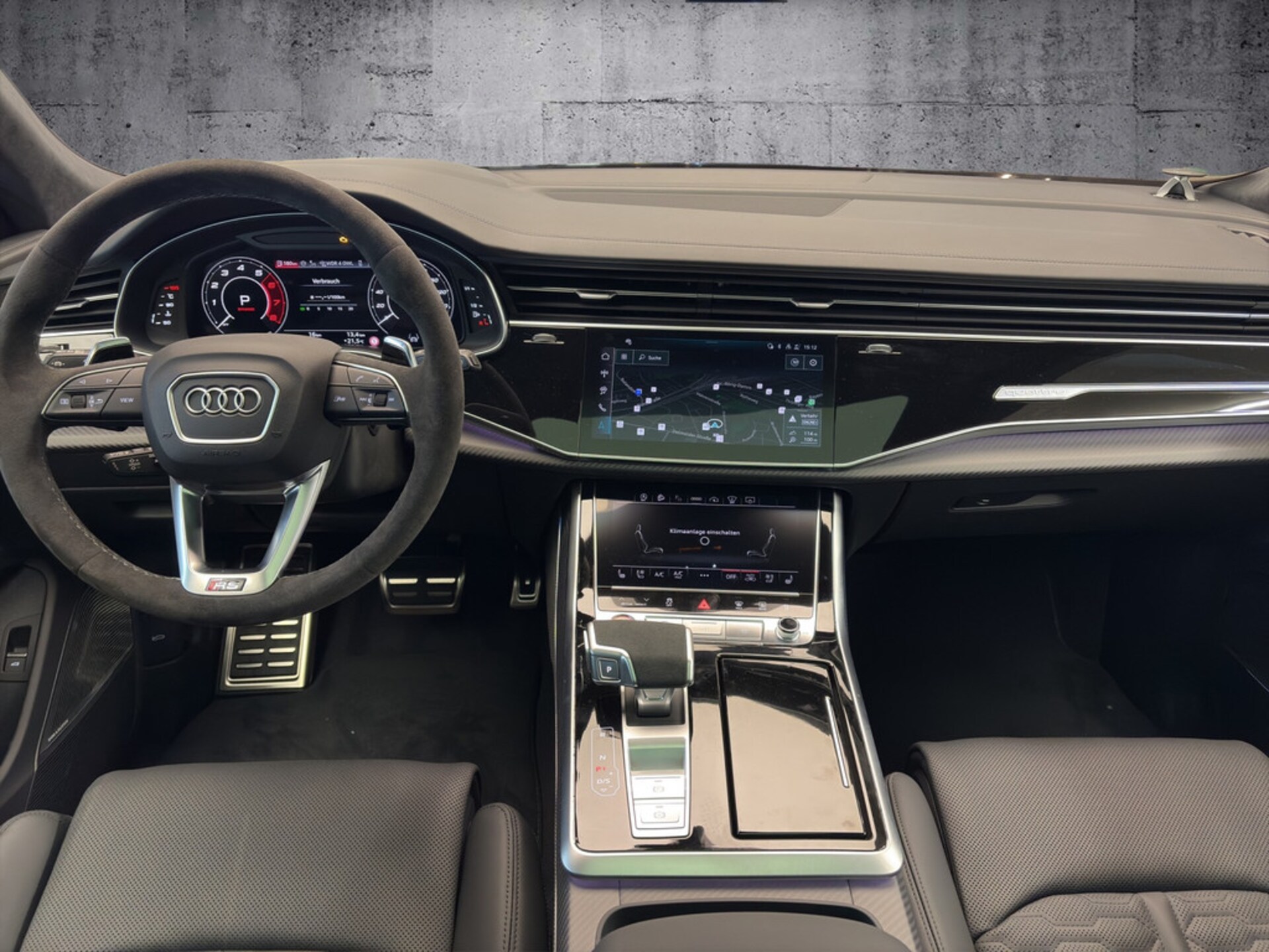 Audi RS Q8 SUV performance