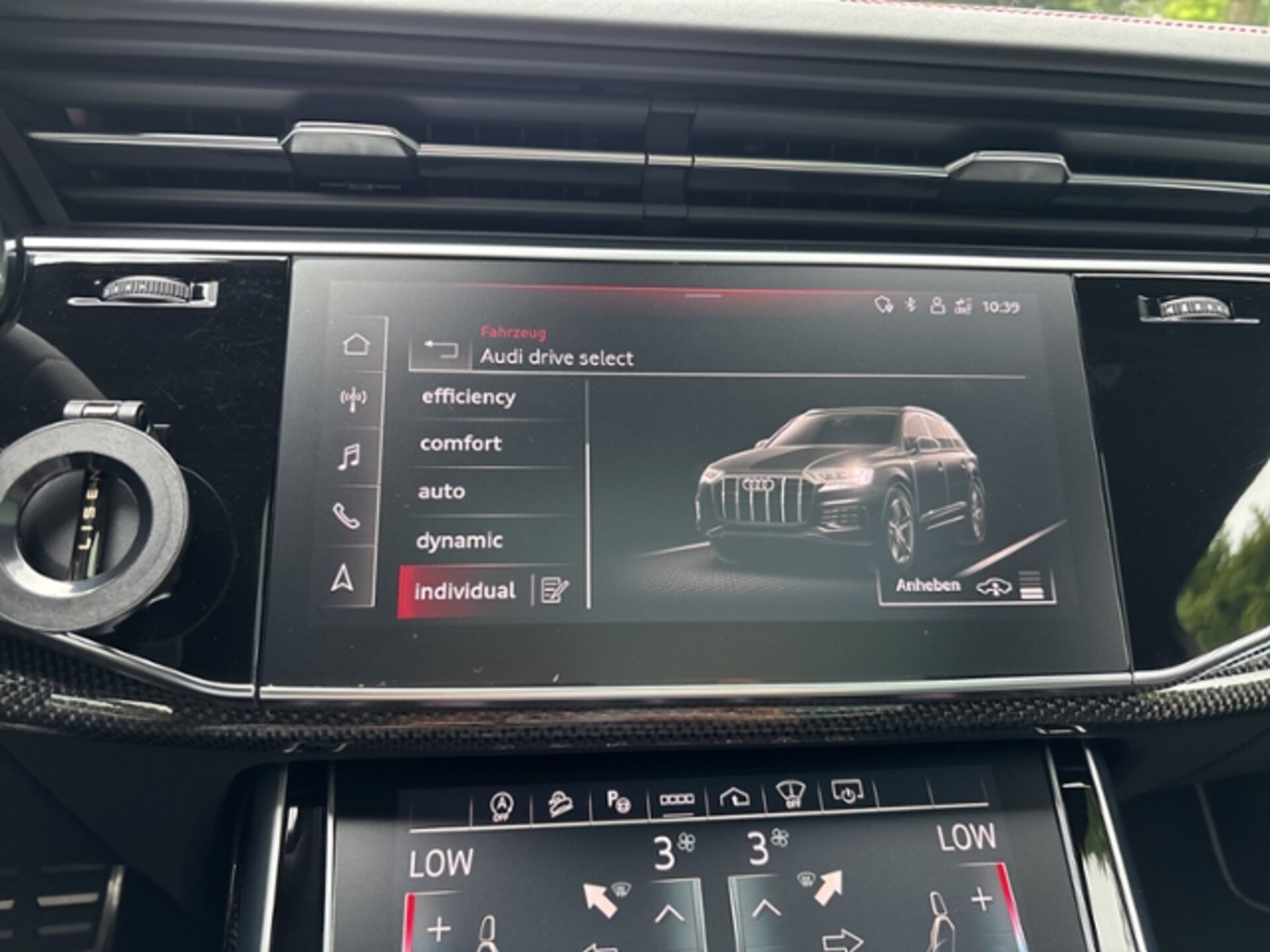 Audi SQ7 SUV