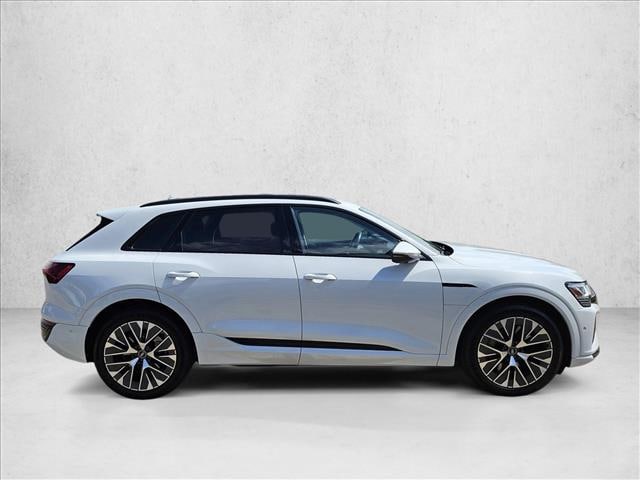 2024 Audi Q8 e-tron