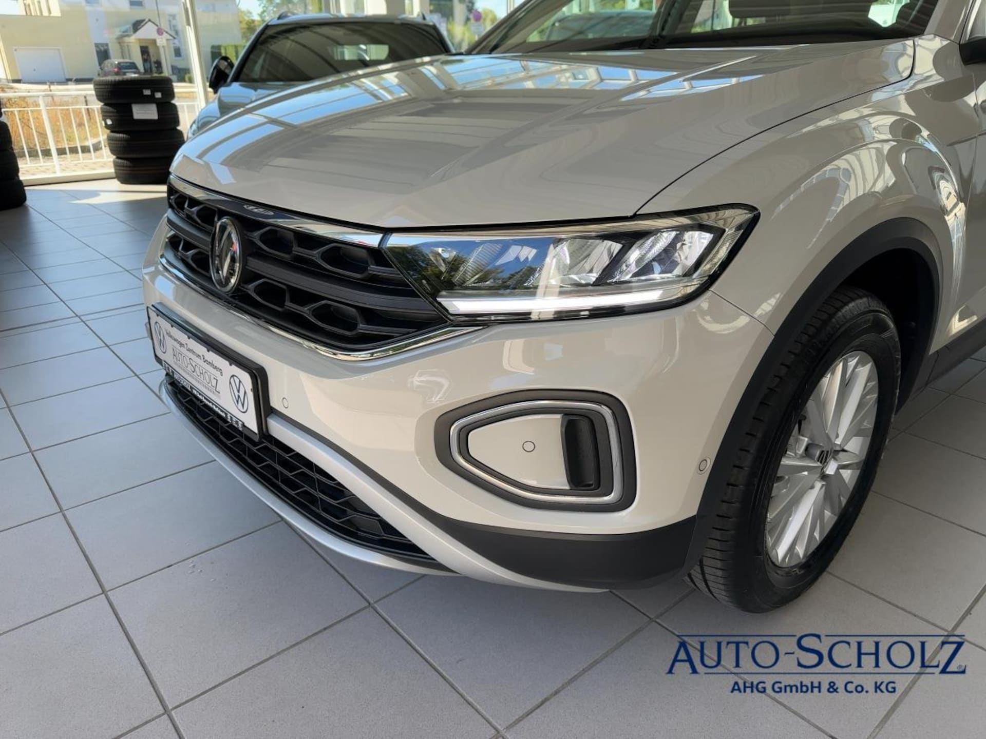 Volkswagen T-Roc Life