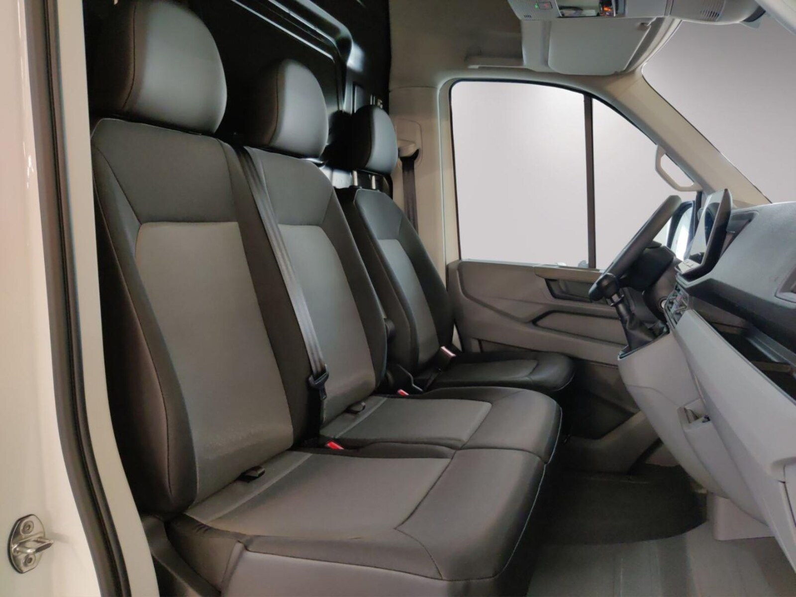 Volkswagen Crafter Kasten langer Radstand – Bild 14