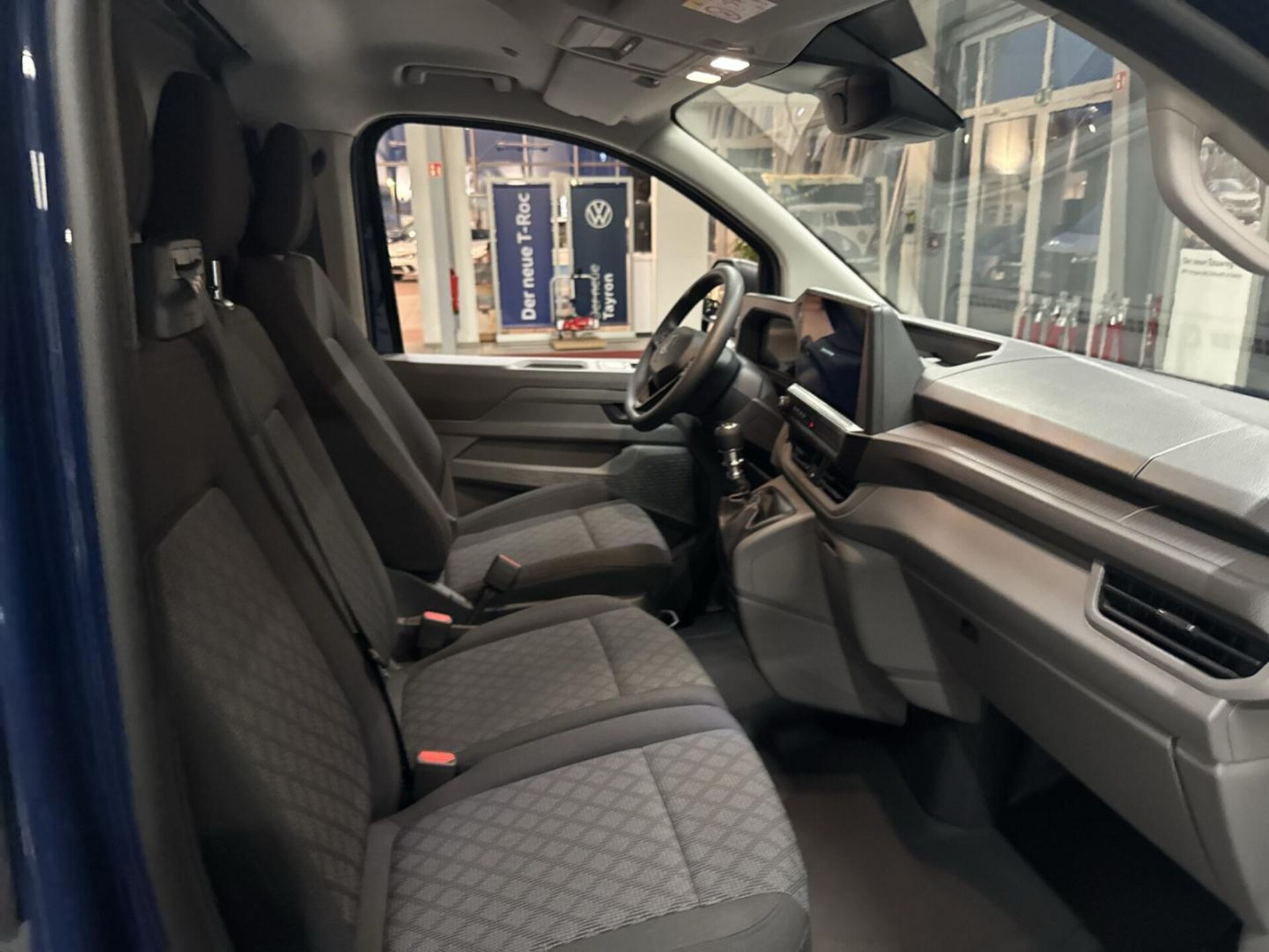 Volkswagen Transporter Kasten langer Radstand