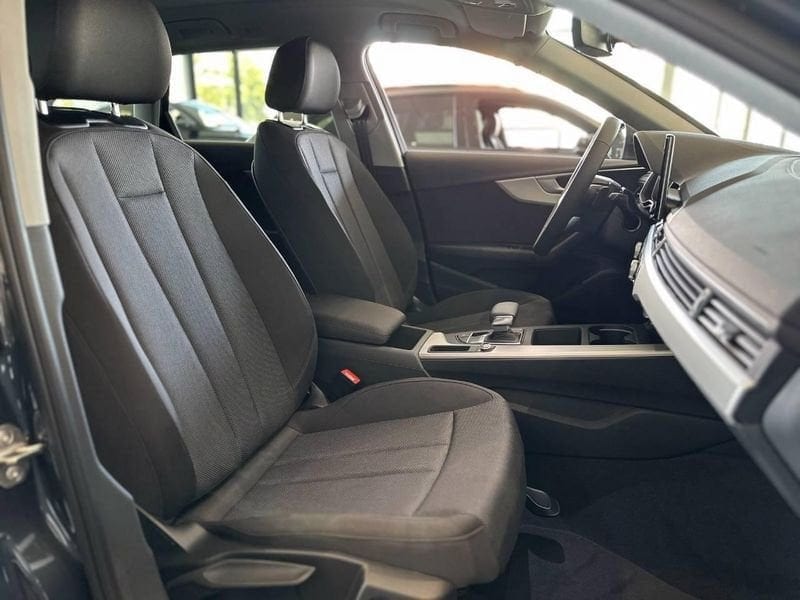 Immagine di Audi A4 Avant Business Advanced 30 TDI 100 kW (136 CV) S tronic - Vista: for more details contact your dealer
