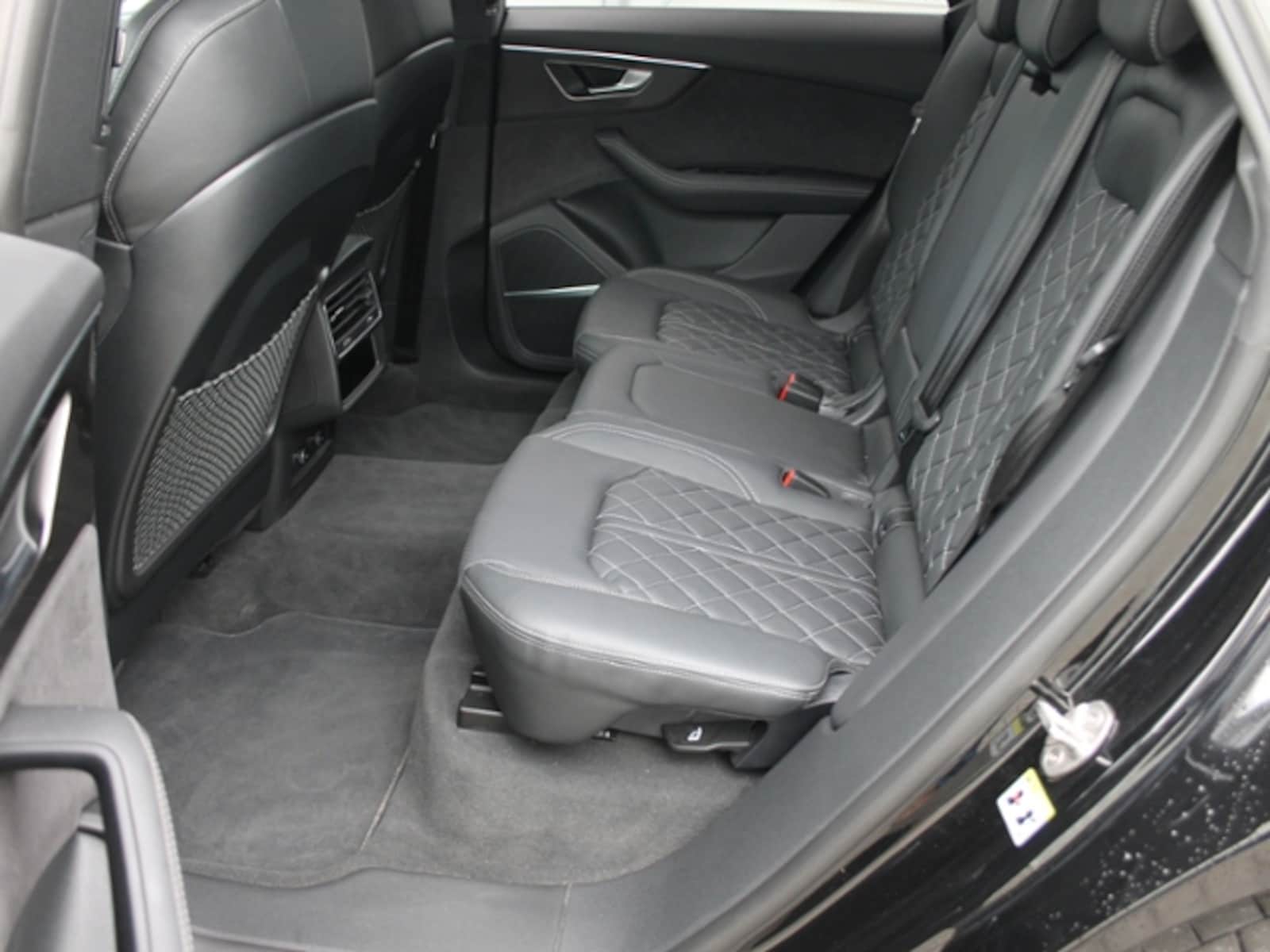 Audi SQ8 – Bild 13