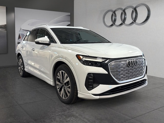 Image de {{modelName}} 2025 Audi Q4 e-tron 