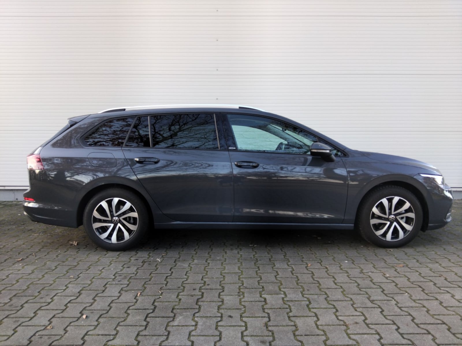 Volkswagen Golf Variant – Bild 4