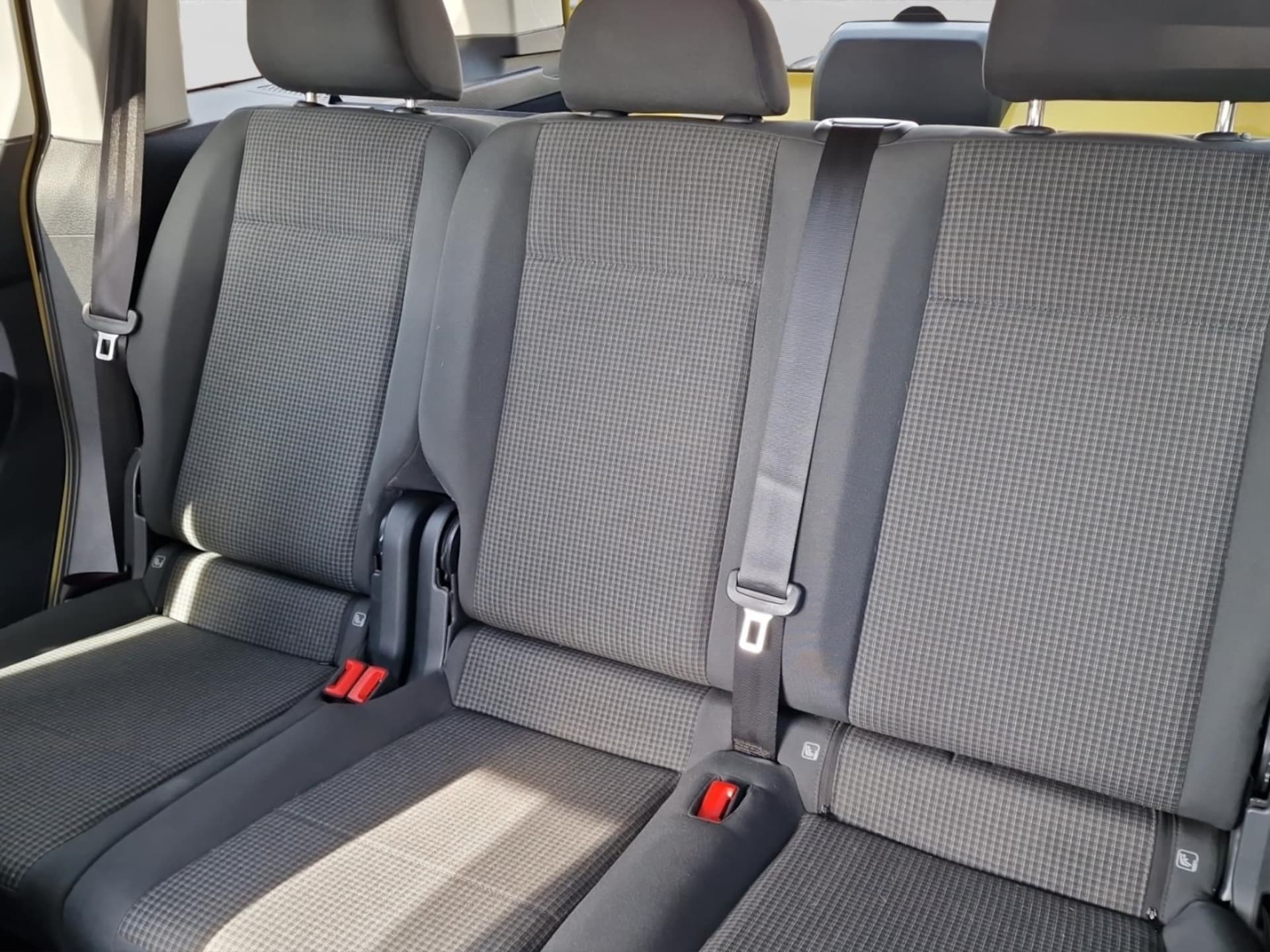 Volkswagen Caddy Basis-Modell