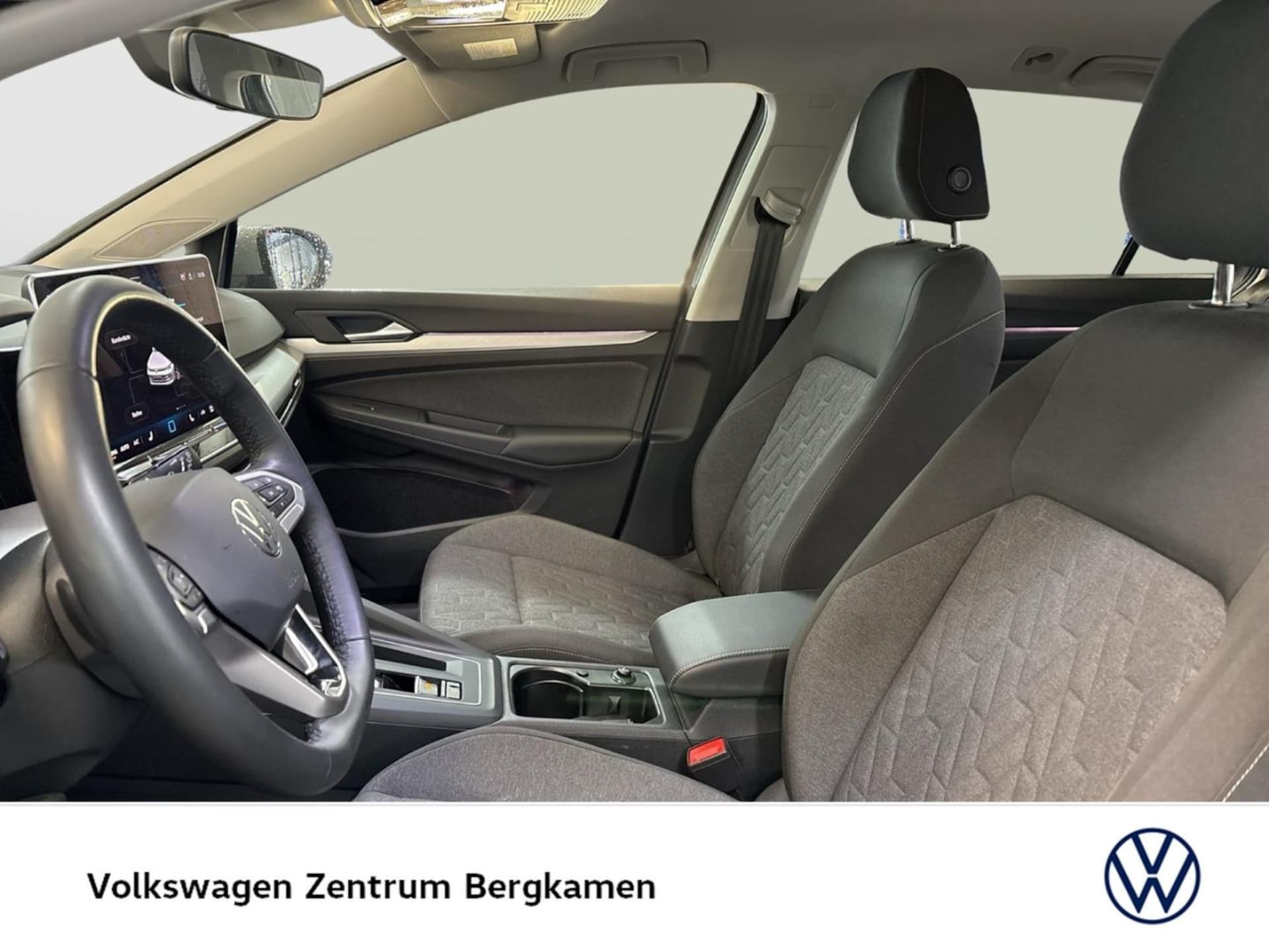 Volkswagen Golf Variant Life