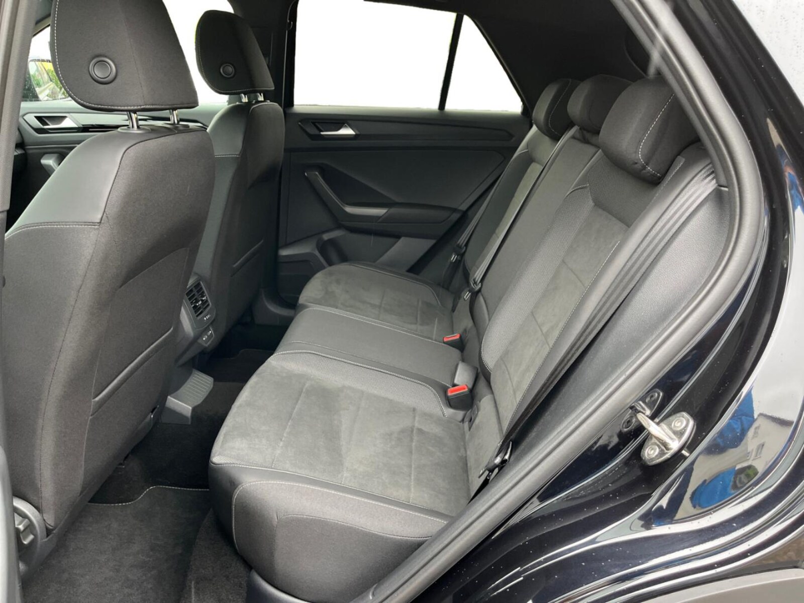 Volkswagen T-Roc – Bild 9