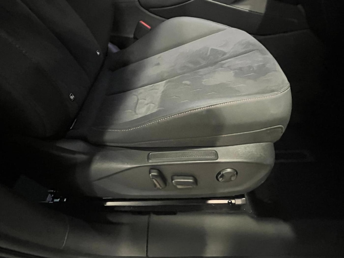 CUPRA Terramar 1.5 eTSI DSG 110 kW (150 CV) — photo 9
