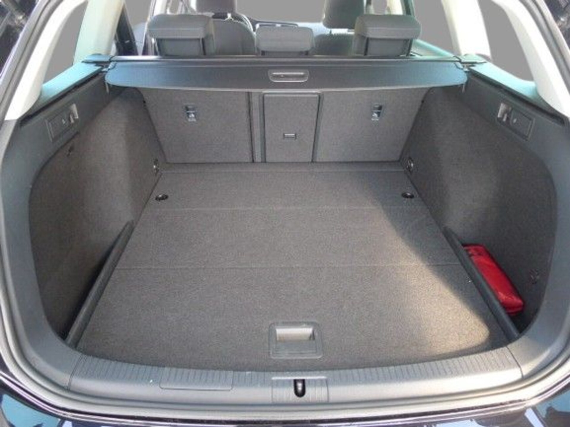 Volkswagen Golf Variant United