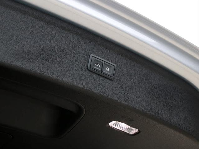 2023 AUDI Q5 - Image 36