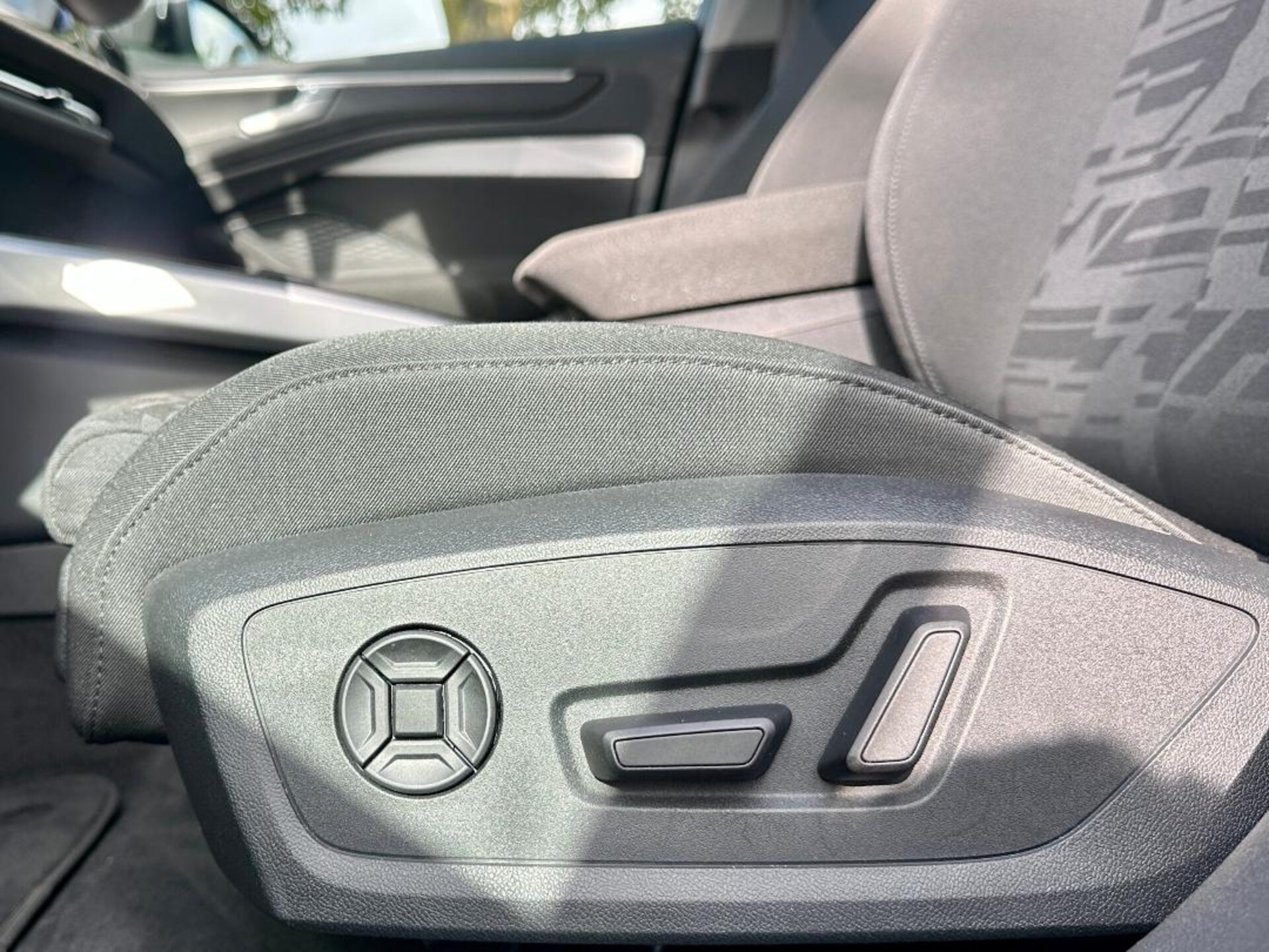 Audi A6 Limousine