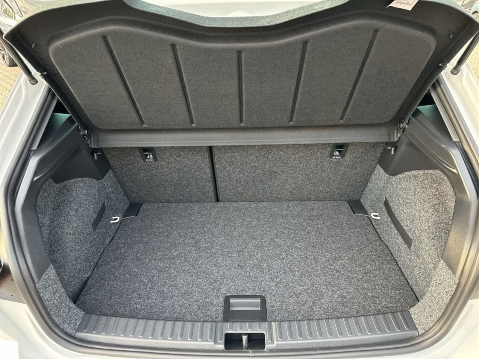 SEAT Ibiza – Bild 10
