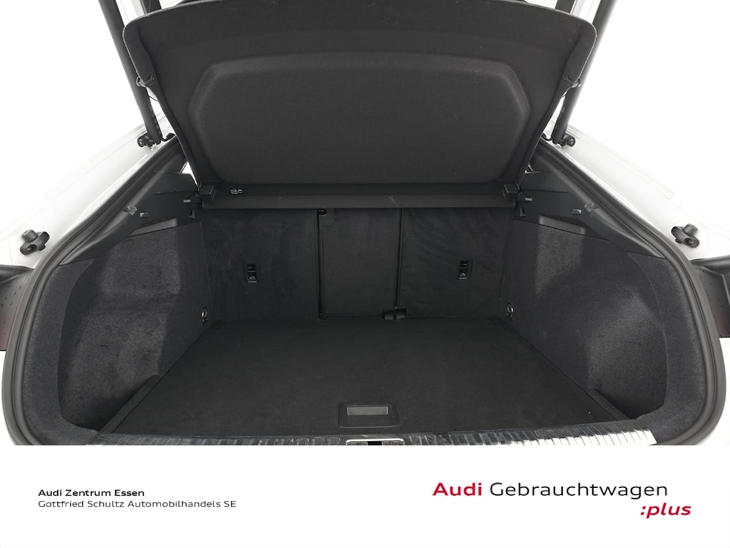 Bild über Audi Q3 Sportback S line 40 TFSI quattro S tronic - für weitere Informationen kontaktieren Sie den Audi Partner