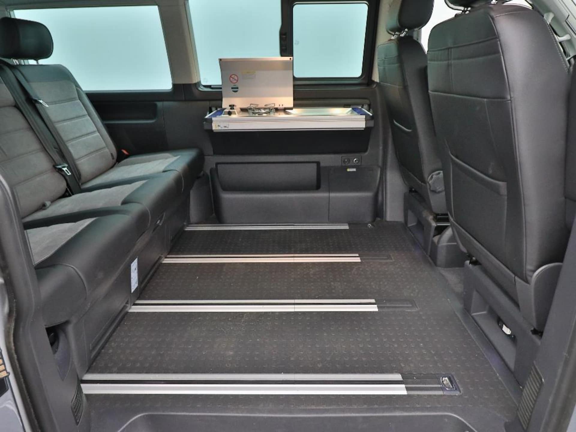 Volkswagen T6.1 California Beach