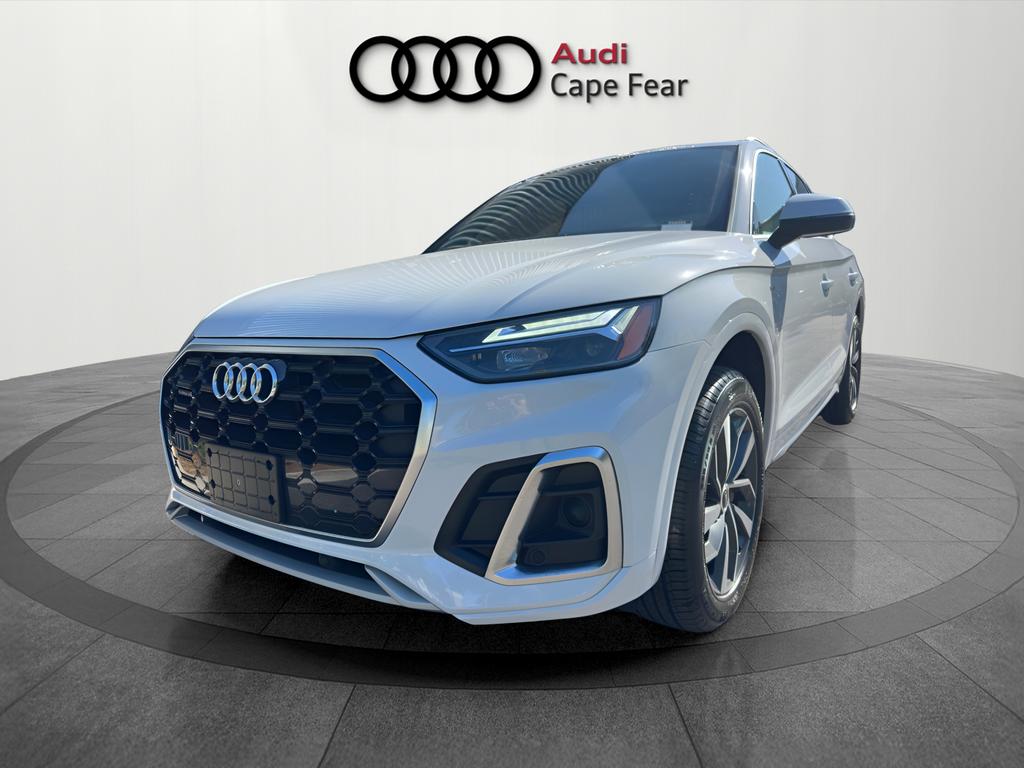 2023 Audi Q5 45 Premium's photo
